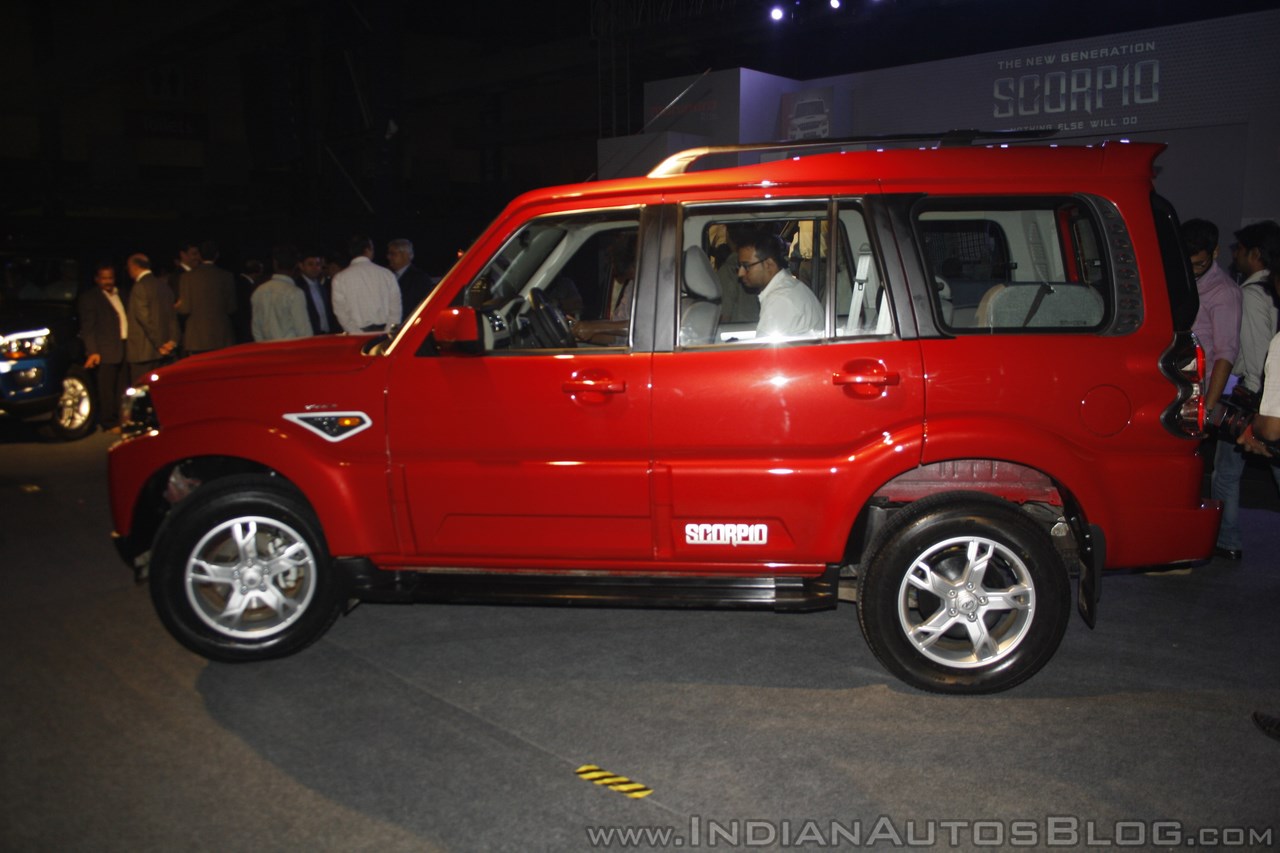 New Mahindra Scorpio side view at the launch
