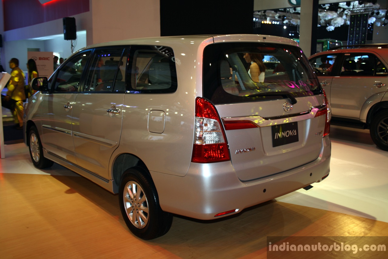 Toyota Innova  rear there quarter at the 2014 Philippines 