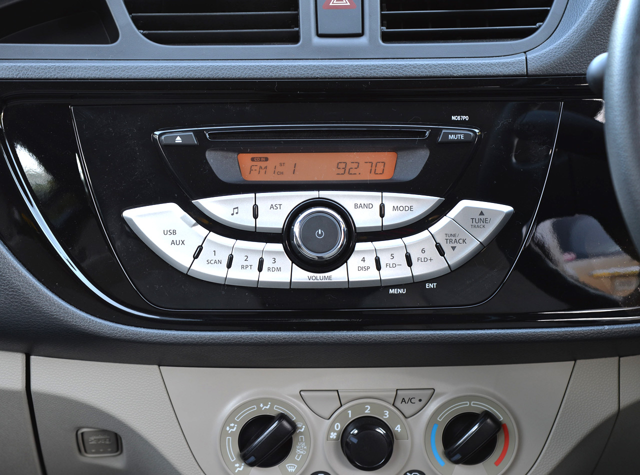 2015 Maruti Alto K10 music system