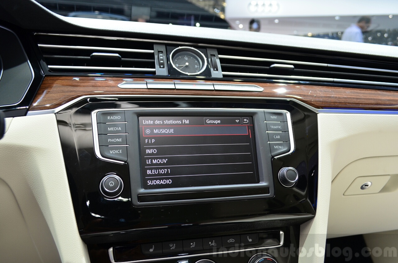 2015 Vw Passat Audio System At The 2014 Paris Motor Show 2015 Vw Passat Audio System At The 2014 Paris Motor Show