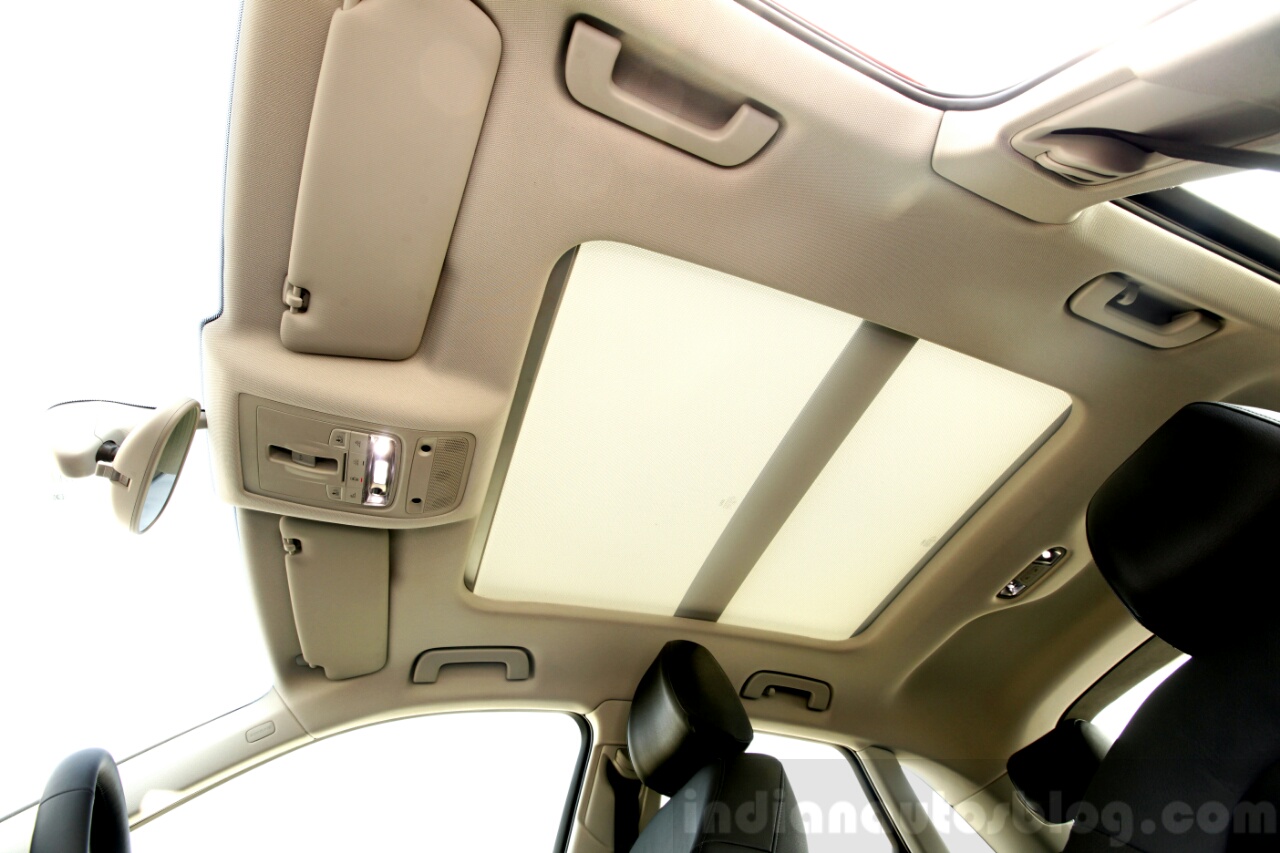 Audi Q3 Dynamic Sunroof Review