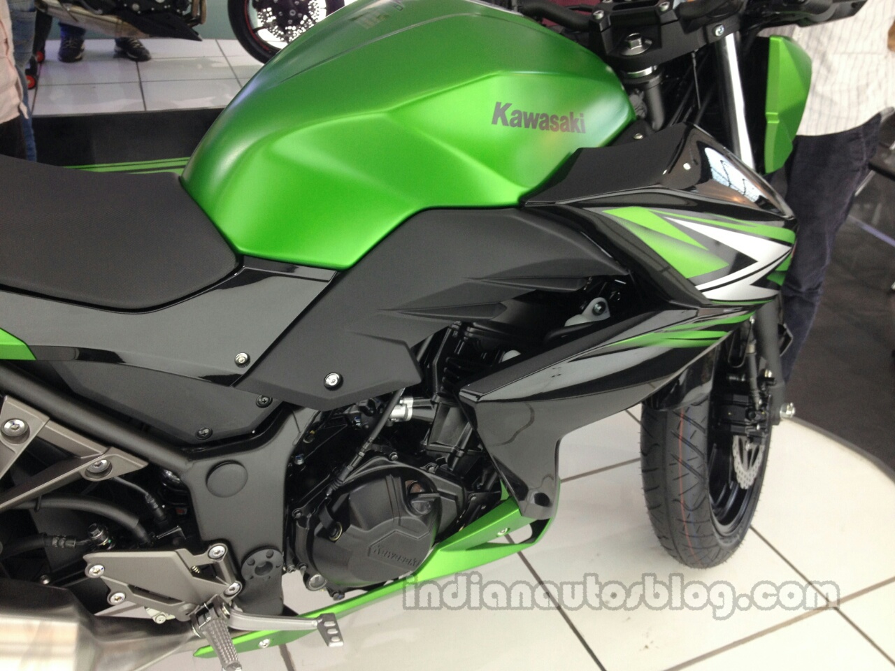 Kawasaki Z250 engine assembly from the India launch