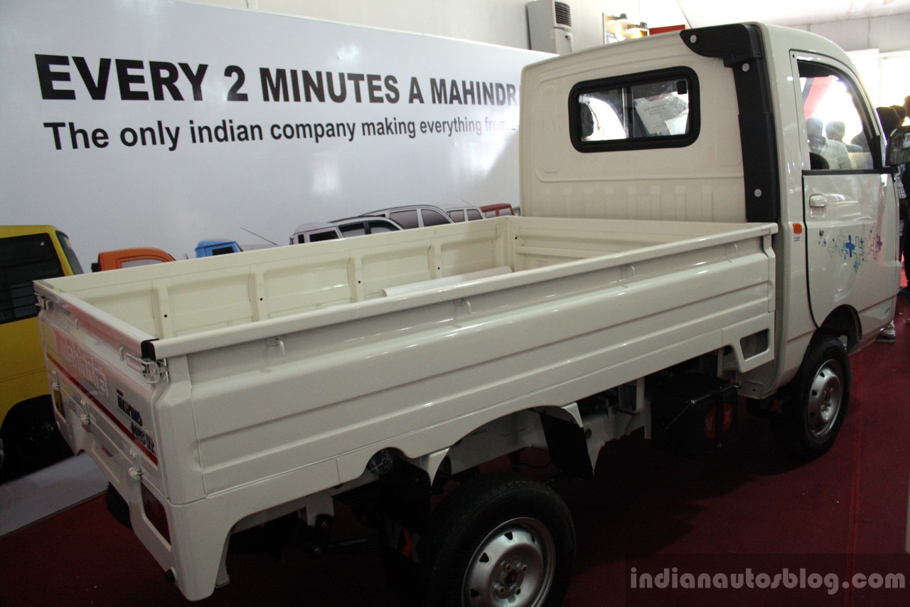 Mahindra Maxximo Plus rear three qaurter at the 2014 Colombo Motor Show Sri Lanka