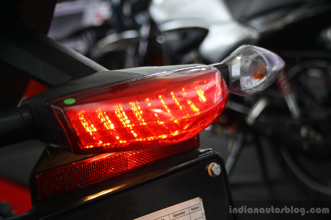 karizma r tail light cover