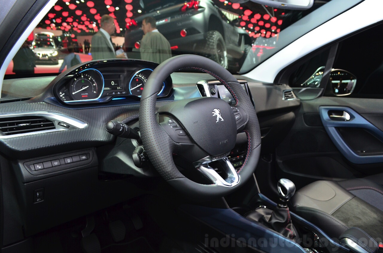 3008 Peugeot 2014 Interior