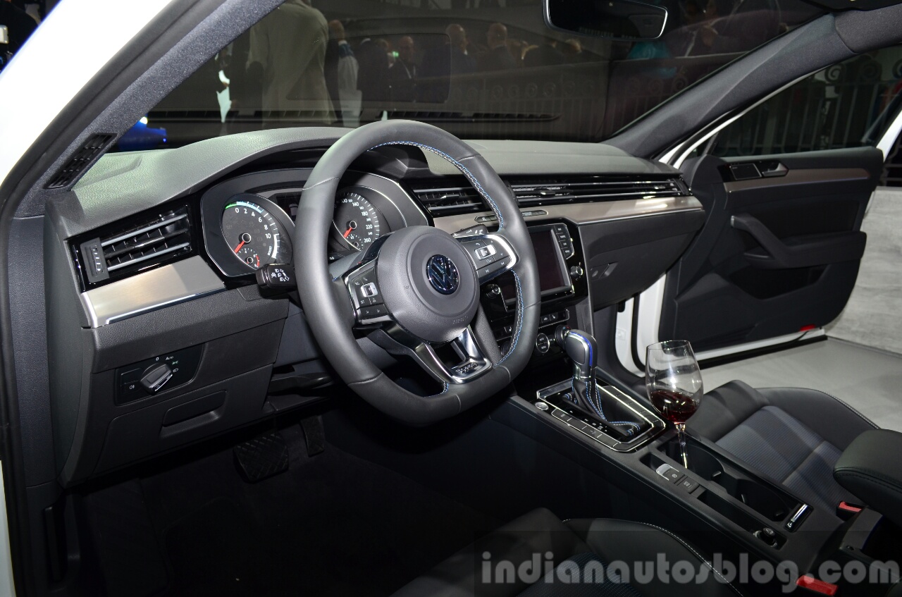 VW Passat GTE interior at the 2014 Paris Motor Show