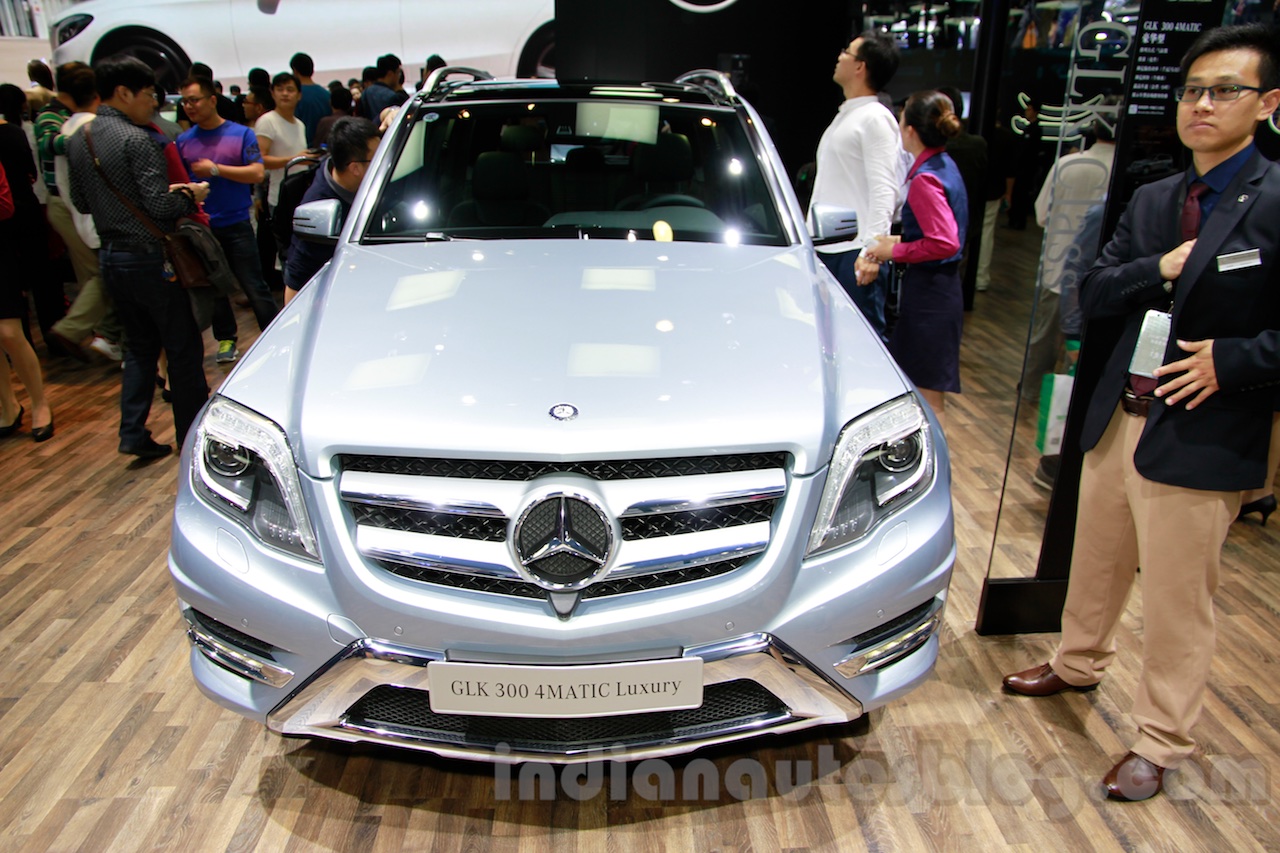 Mercedes GLK 300 4MATIC Luxury Prime Edition front at Guangzhou Auto ...