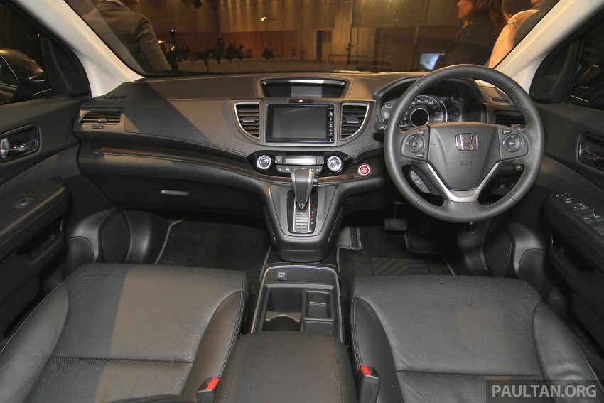 2015 Honda CR-V launched interior Malaysia