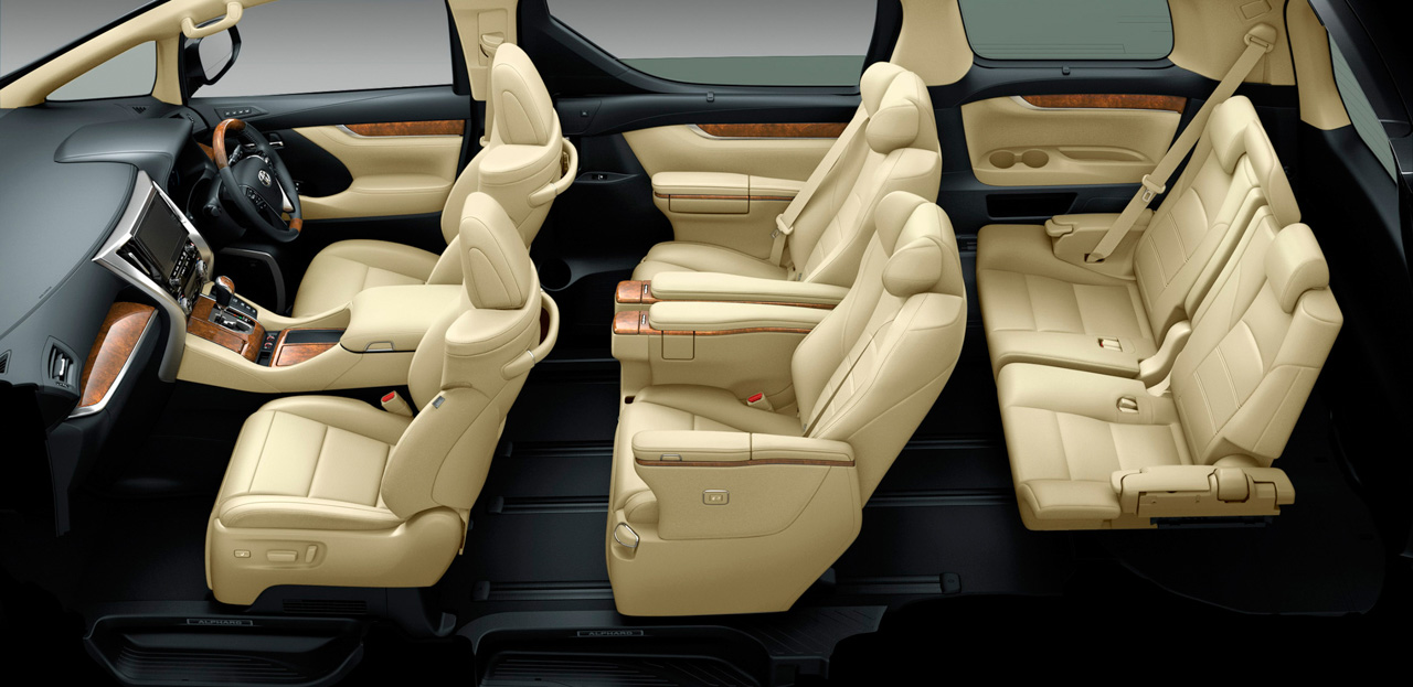 2015 Toyota Alphard interior seating Japan