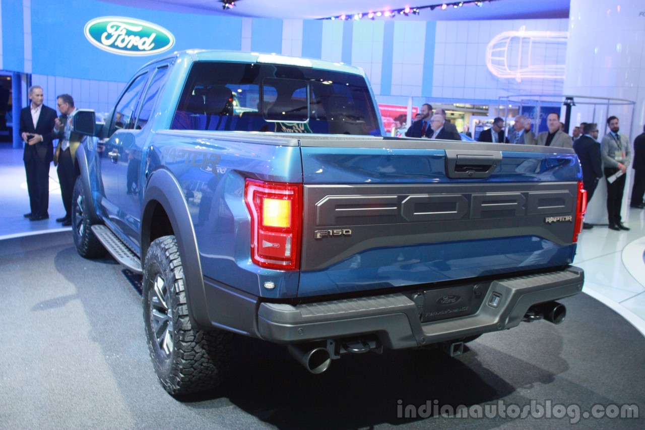 2017 Ford F-150 Raptor tailgate at the 2015 Detroit Auto Show