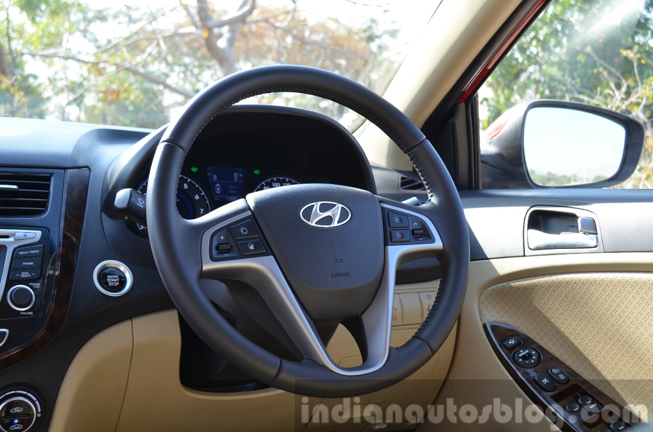 2015 Hyundai Verna petrol facelift steering
