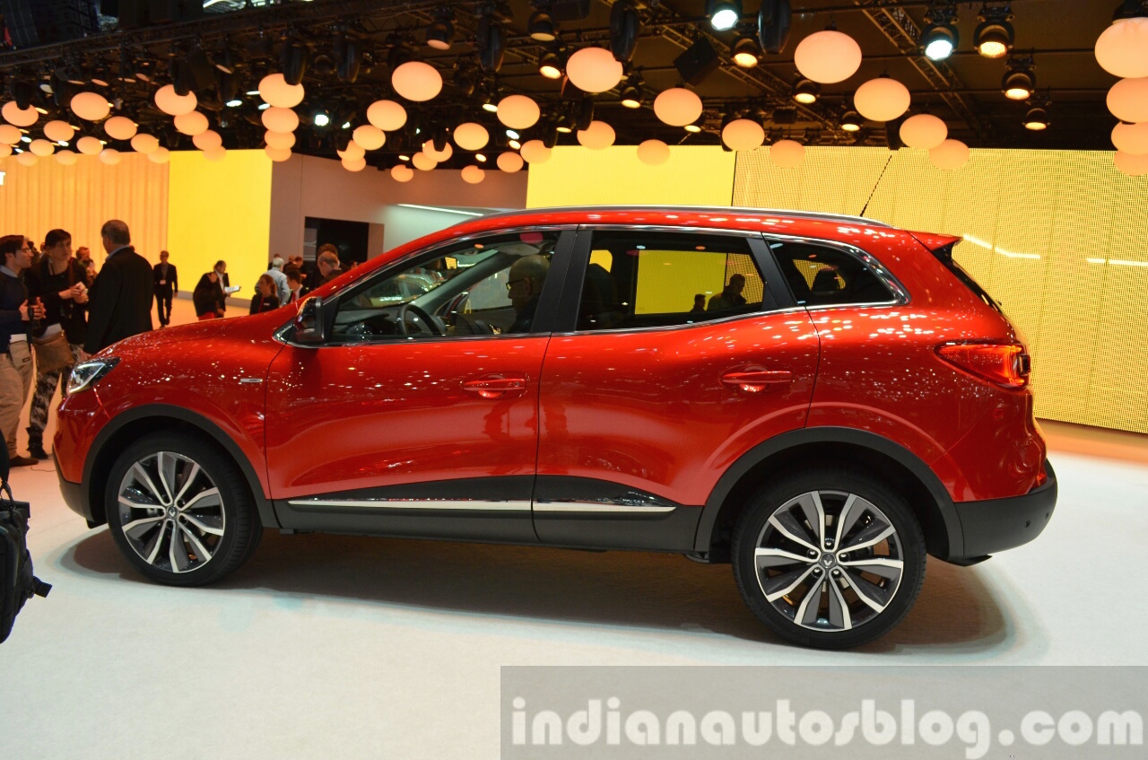 2015 Renault Kadjar side view at 2015 Geneva Motor Show