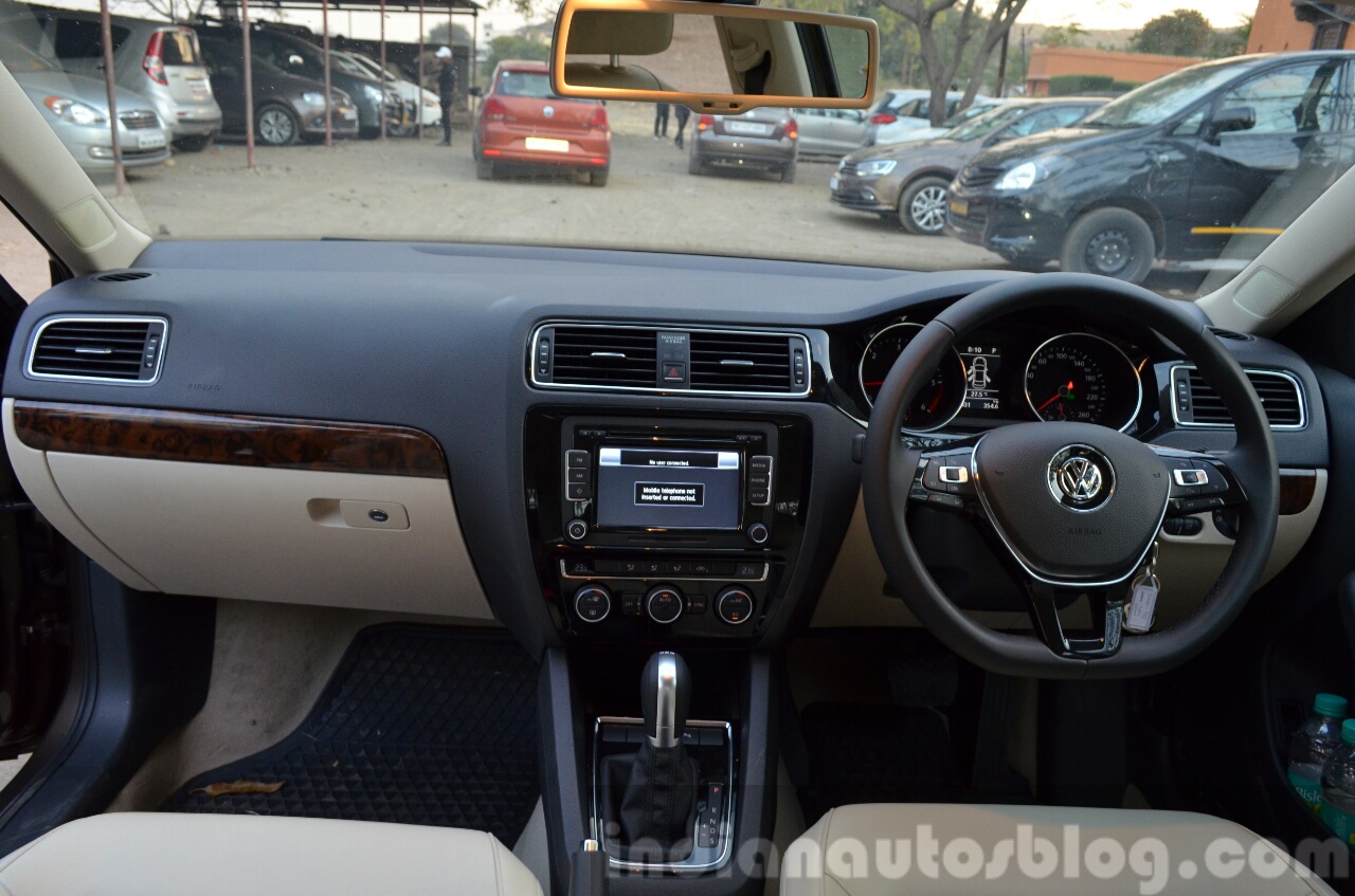 2015 Vw Jetta Facelift Diesel And Petrol Review