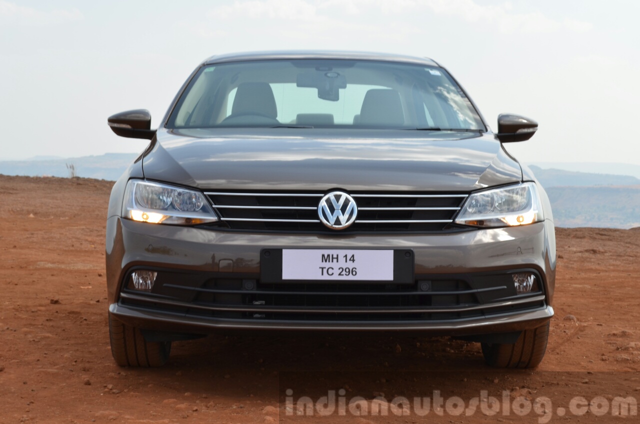 2015 VW Jetta TSI facelift front angle Review