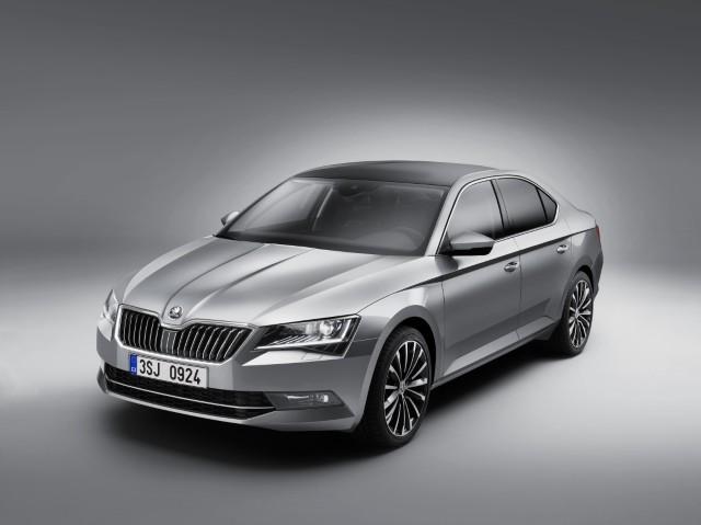 2016 Skoda Superb Full Official Gallery Leaks