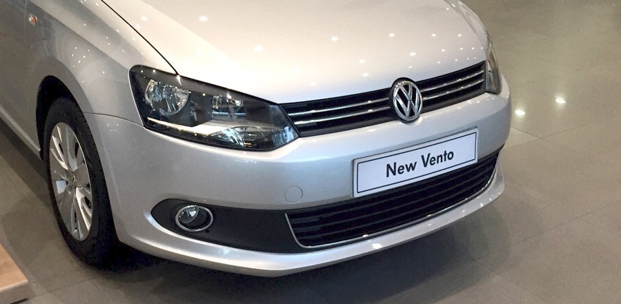 Vento on sale front bumper