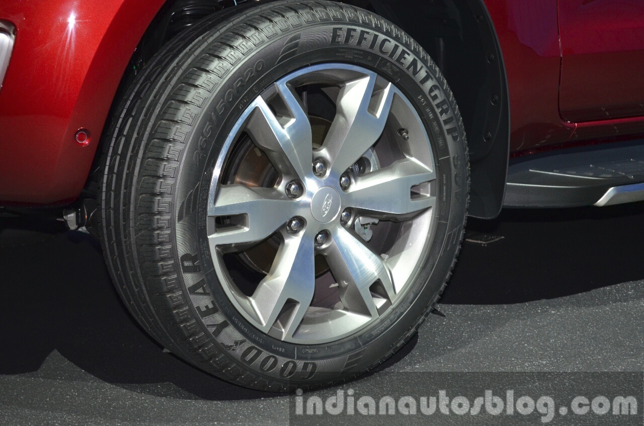 2015 Ford Everest alloy wheel (2015 Ford Endeavour) at the 2015 Bangkok