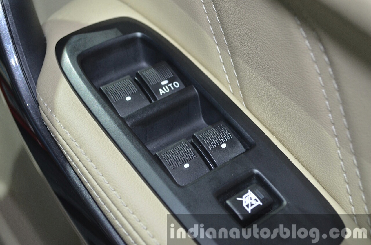 2015 Ford Everest power window switches (2015 Ford Endeavour) at the 2015 Bangkok Motor Show