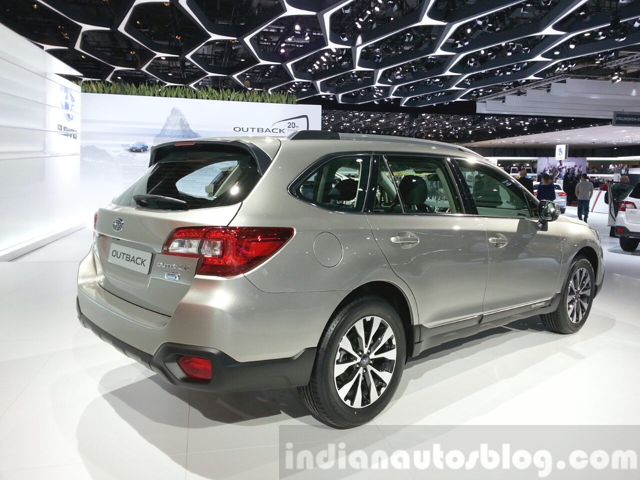 2015 Subaru Outback rear three quarter view at 2015 Geneva Motor Show