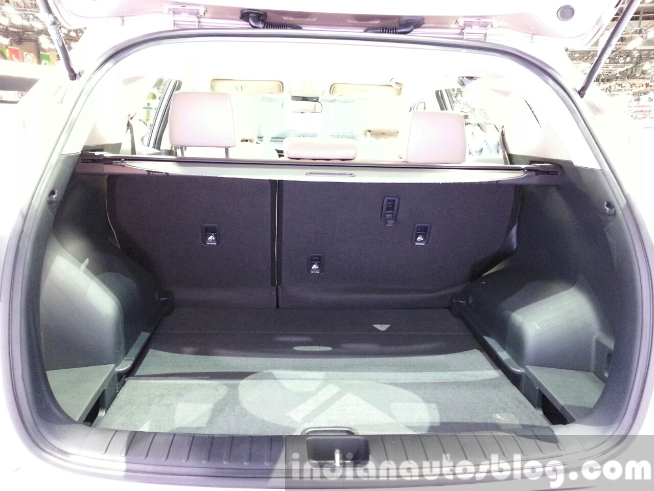 2016 Hyundai Tucson boot at the 2015 Geneva Motor Show