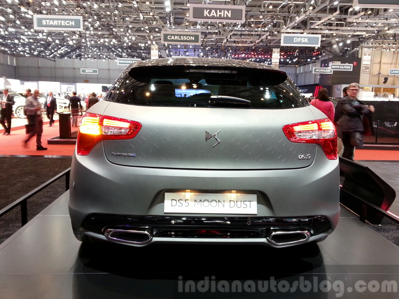 DS 5 Moon Dust rear at 2015 Geneva Motor Show