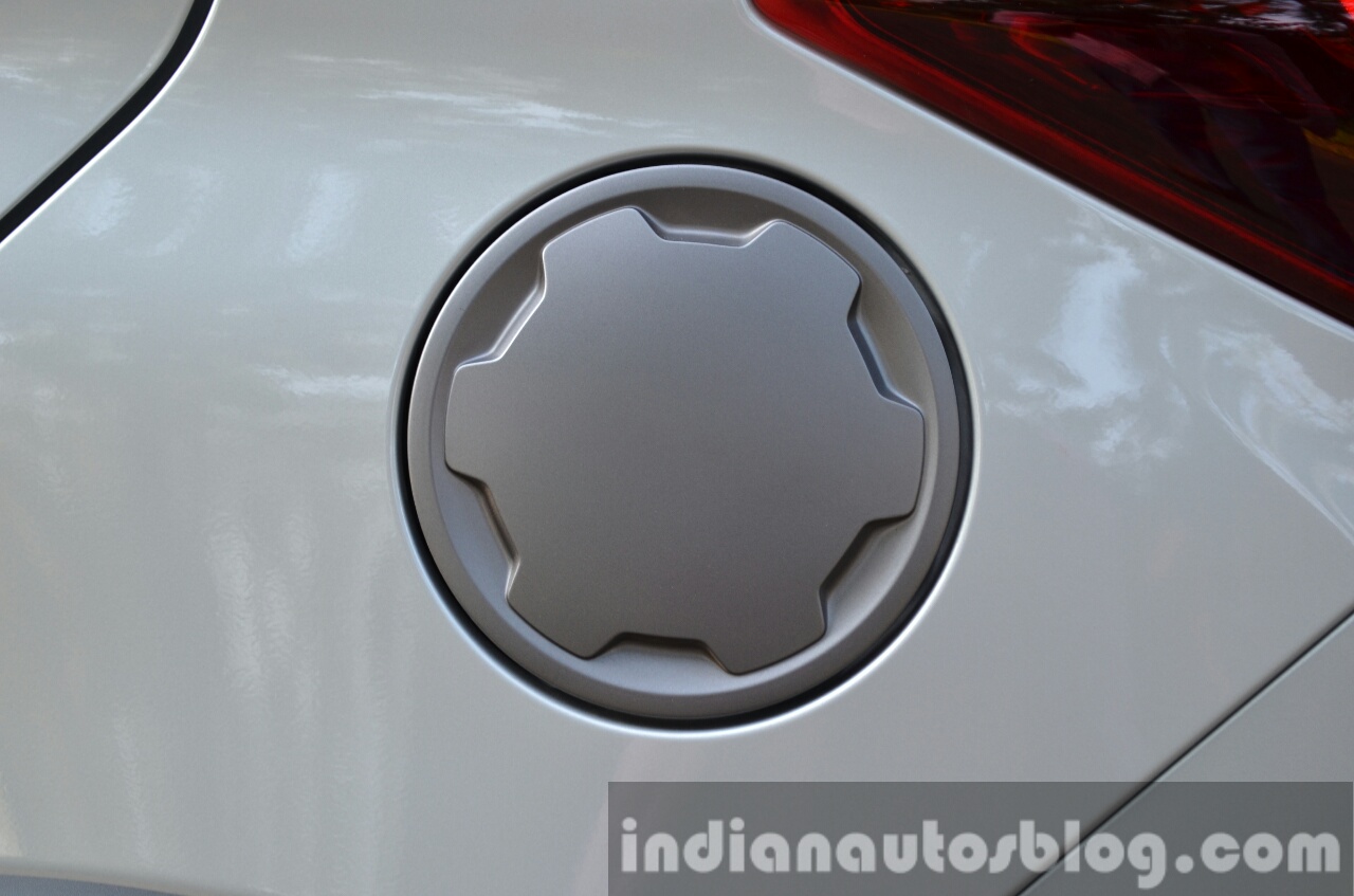 Hyundai i20 Active Diesel fuel cap Review