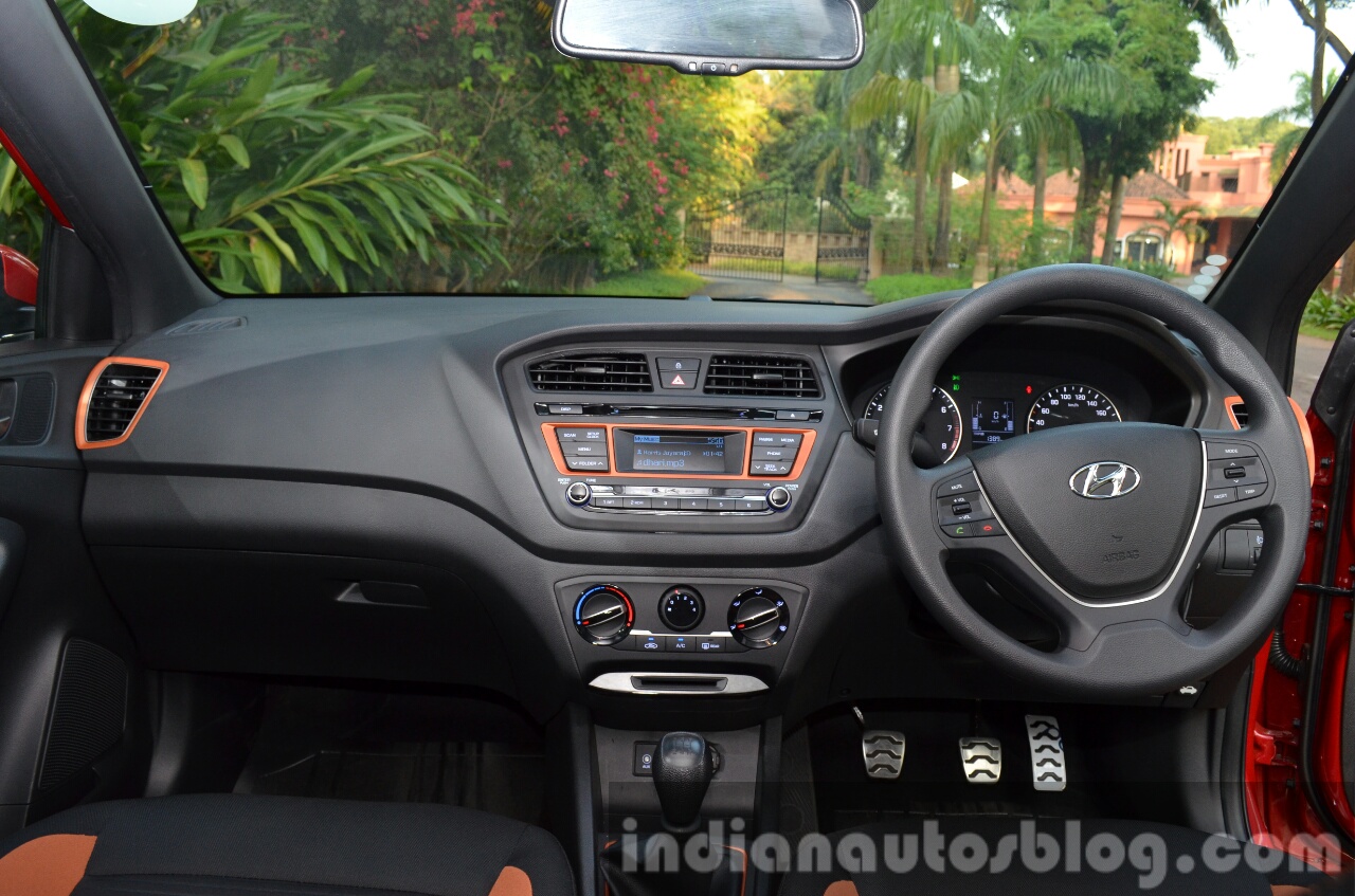 Spec comparison: Ford Freestyle Vs Hyundai i20 Active - CarWale