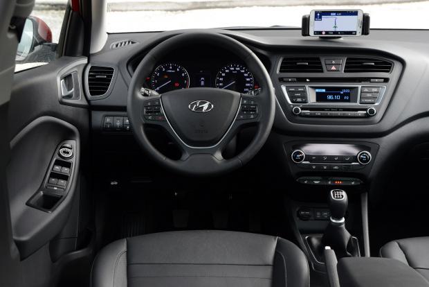 Hyundai i20 Euro spec black interior