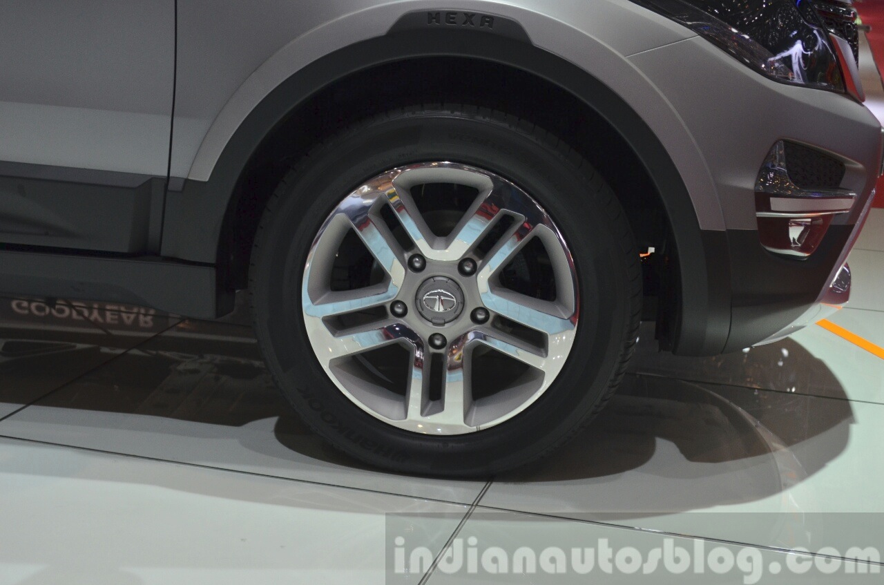 Tata Hexa Wheel At The 2015 Geneva Motor Show