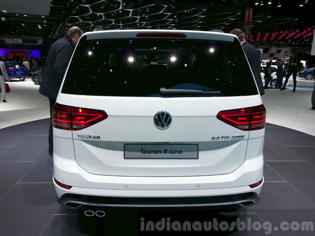 VW Touran rear at the 2015 Geneva Motor Show