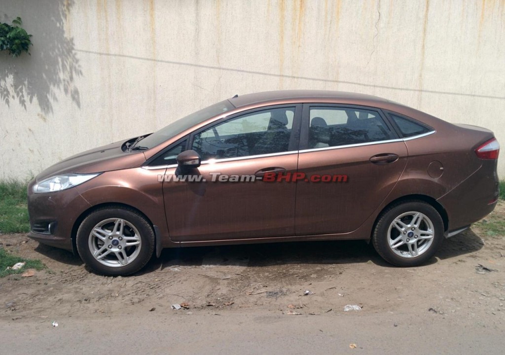2014 Ford Fiesta AT spied