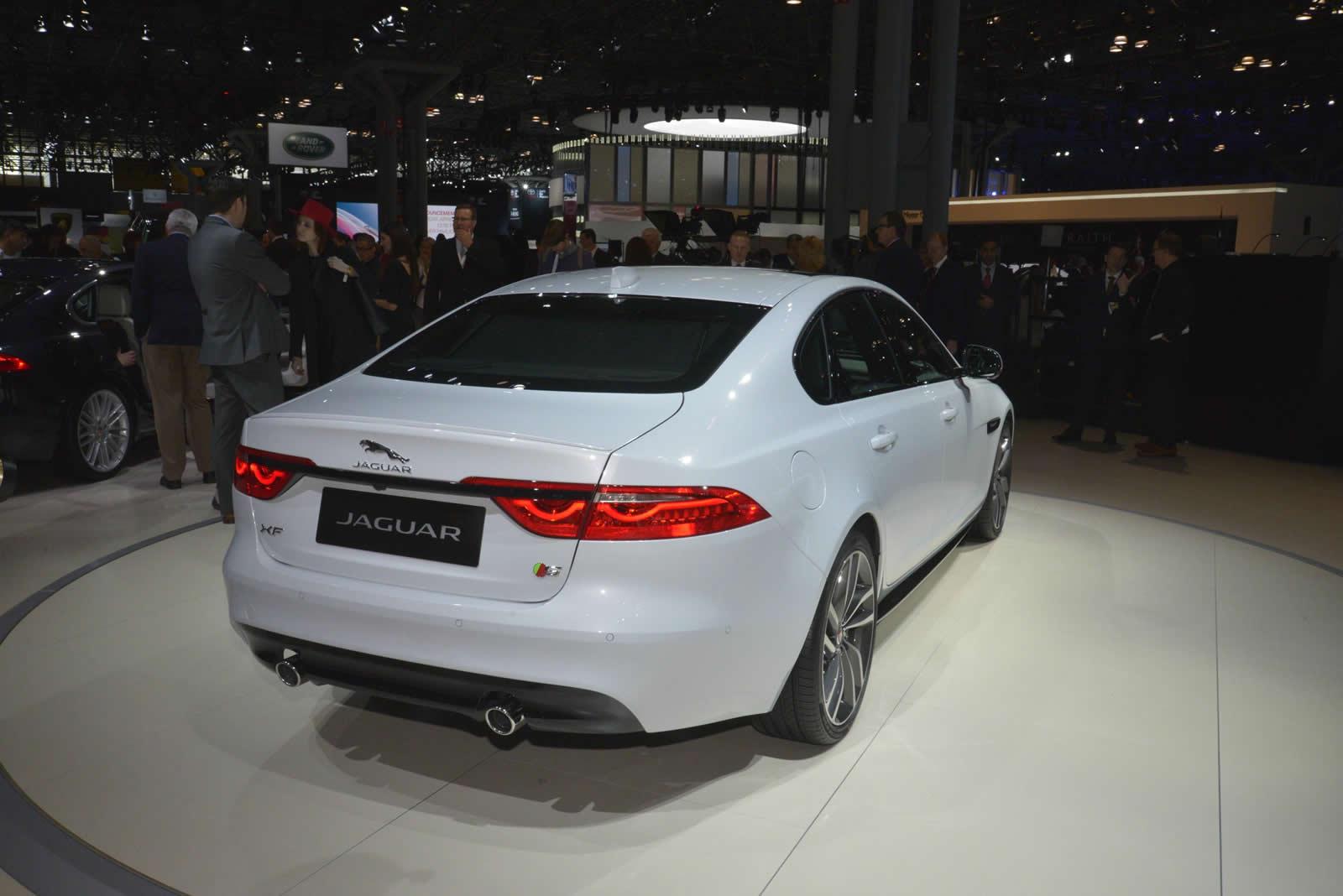 2016 Jaguar XF debuts with AWD, JDC, InControl features