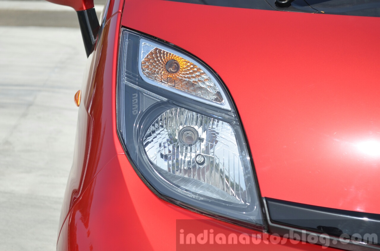 2015 Tata Nano GenX AMT headlight