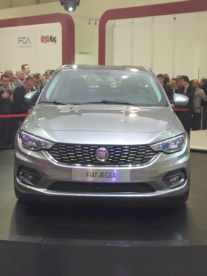 Fiat Aegea front at the Istanbul Motor Show 2015