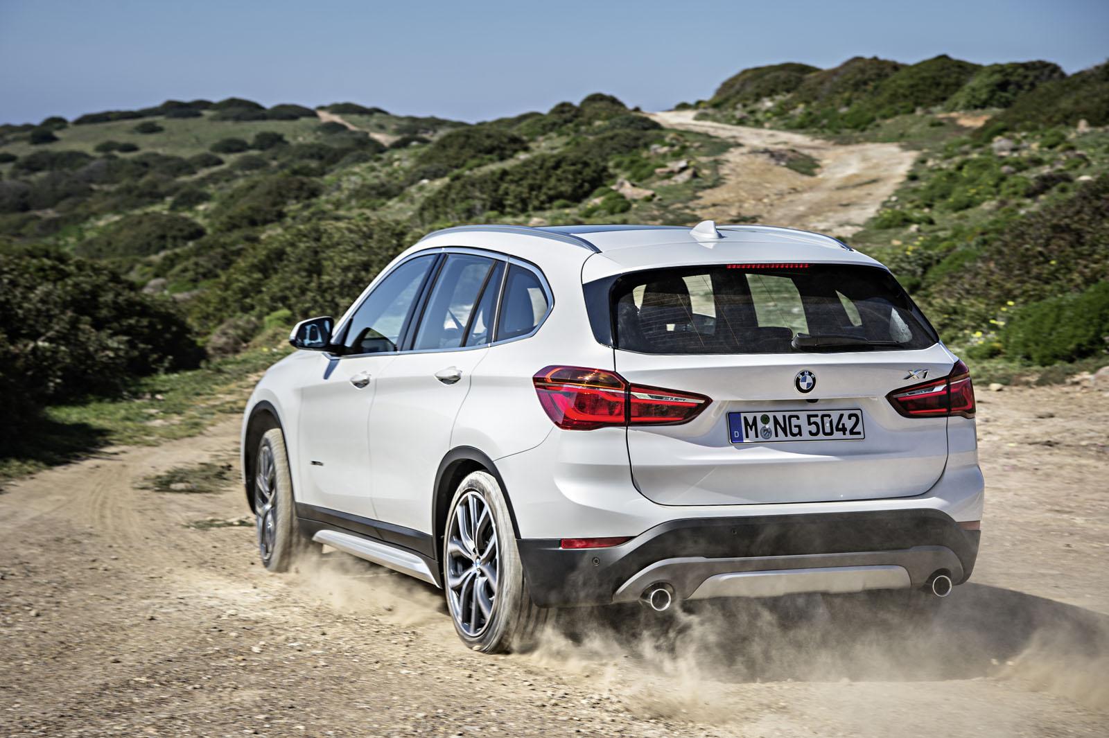 2016 BMW X1 Rear Quarter