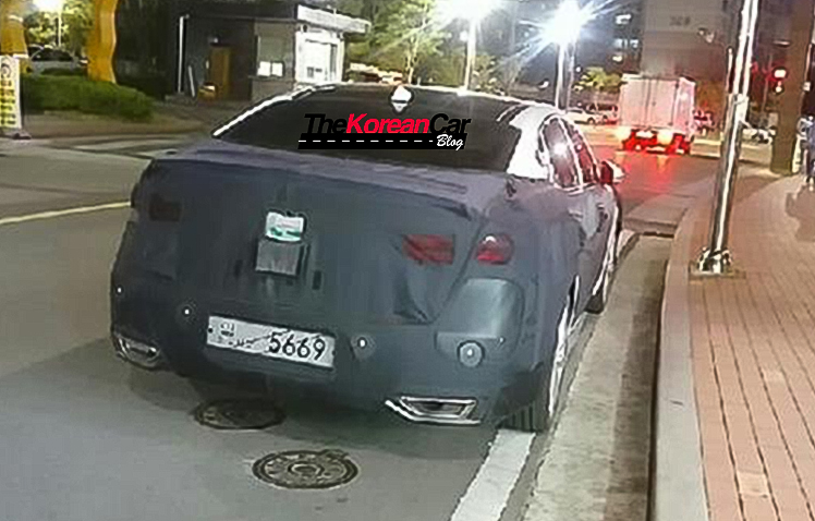 2016 Kia Cadenza (Kia K7) rear spotted testing in Korea