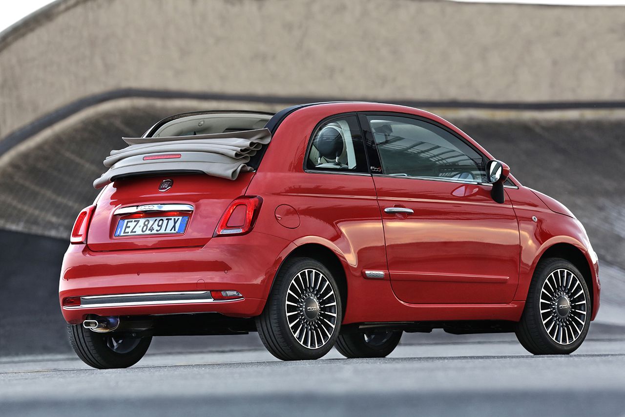 2016 Fiat 500 Convertible facelift Rear Three Quarter Unveiled
