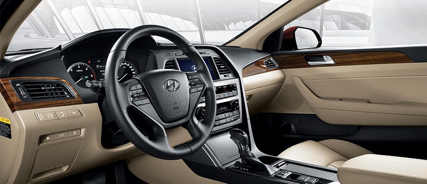 2016 Hyundai Sonata front cabin interior press images