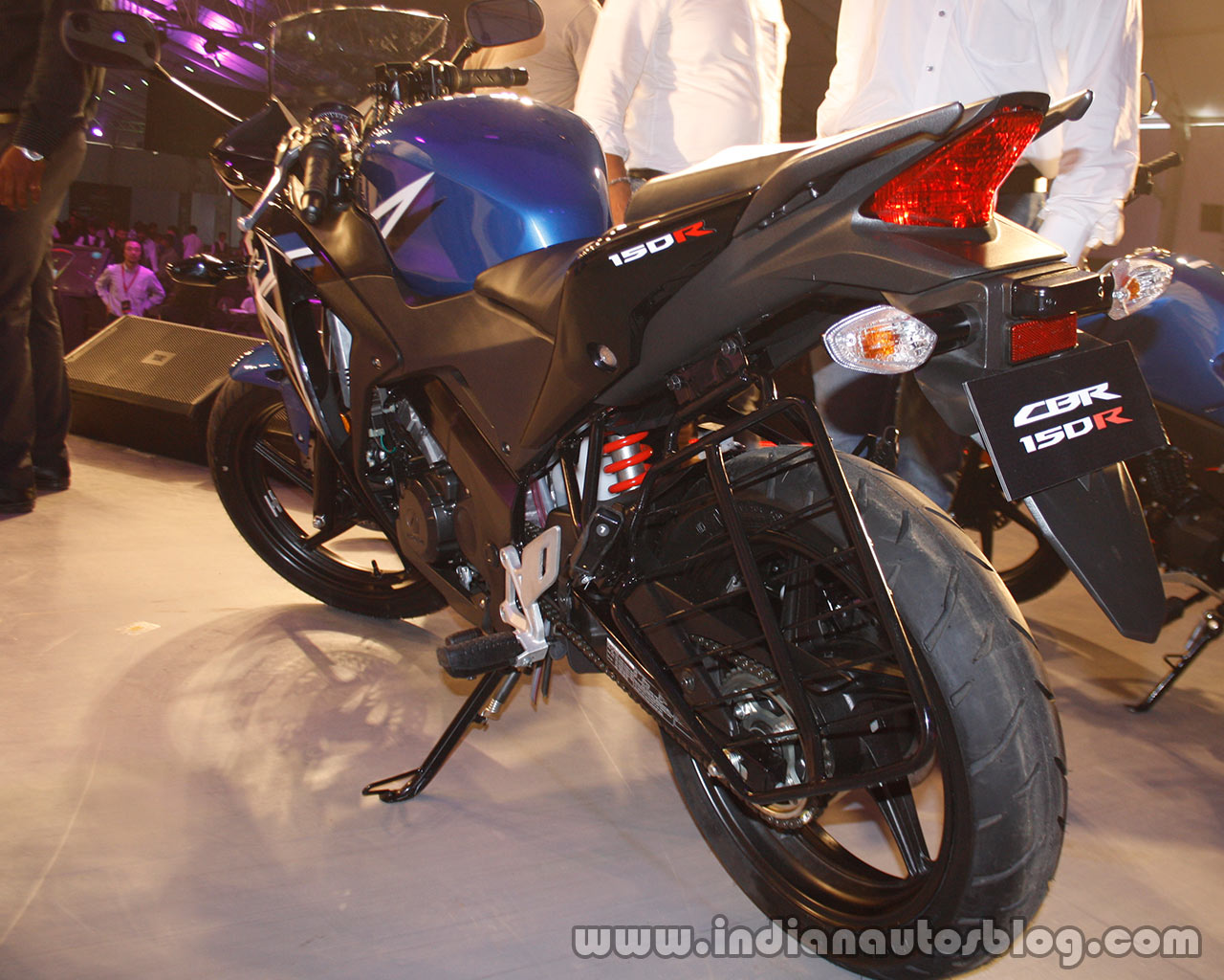 Двигатель honda cbr150r