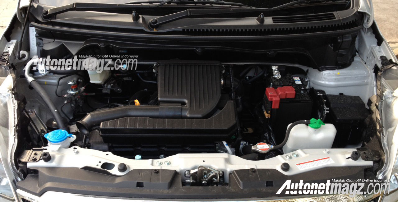 2015 Suzuki Ertiga (facelift) engine bay In Images