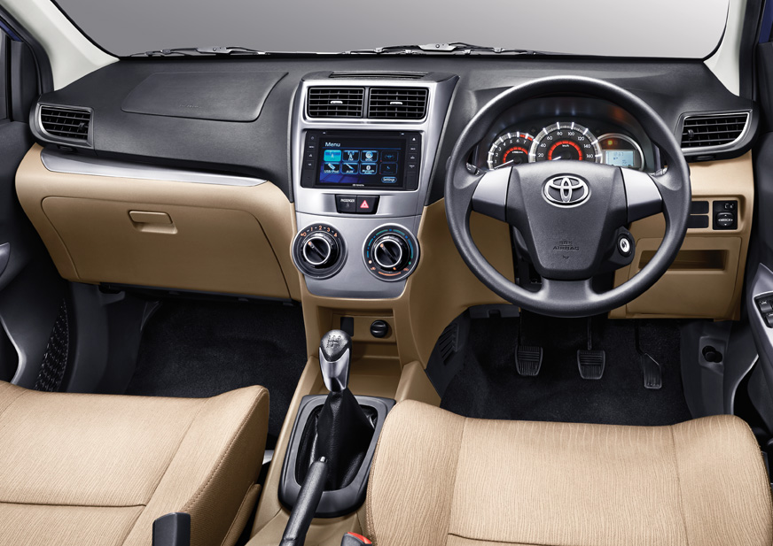 2015 Toyota Grand New Avanza interior press image