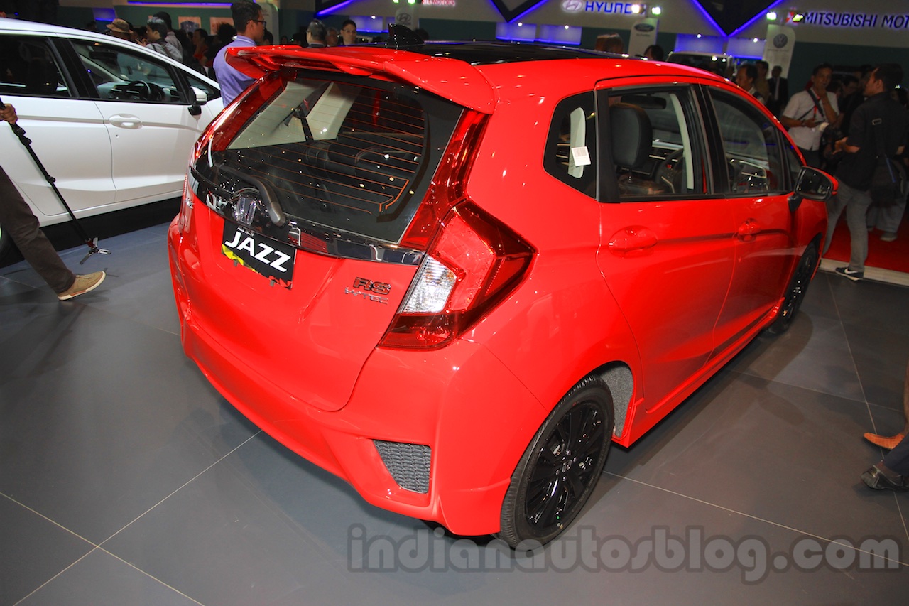  Honda  Jazz  RS  CVT  Limited  Edition  rear quarter at the 2019 