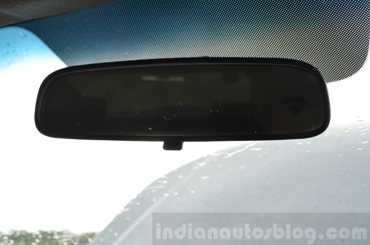 Hyundai Creta Diesel rear view mirror Review