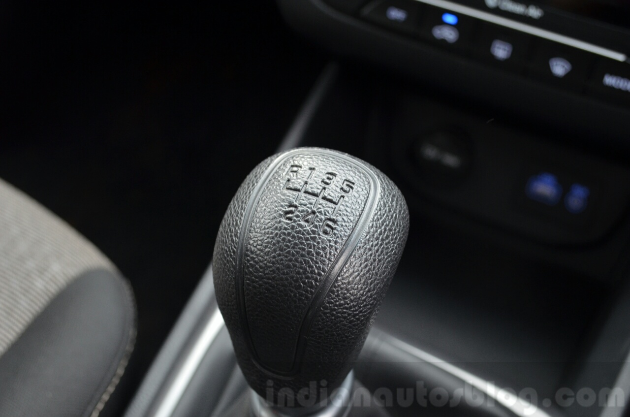 Hyundai Creta Petrol gear Review