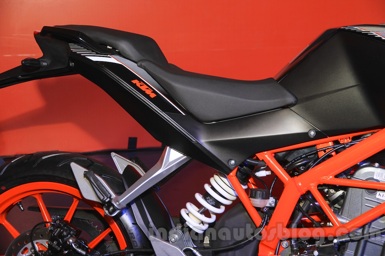 KTM Duke 250 seat at the Indonesia International Motor Show 2015 (IIMS