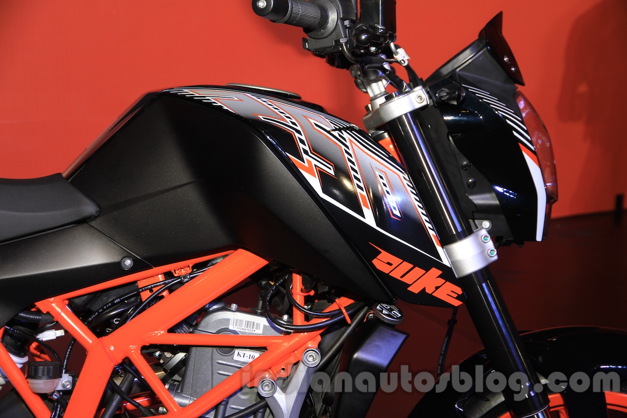 KTM Duke 250 tank and graphics at the Indonesia International Motor