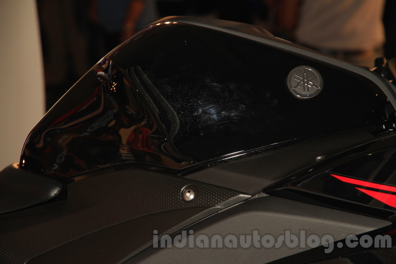 r15s petrol tank price