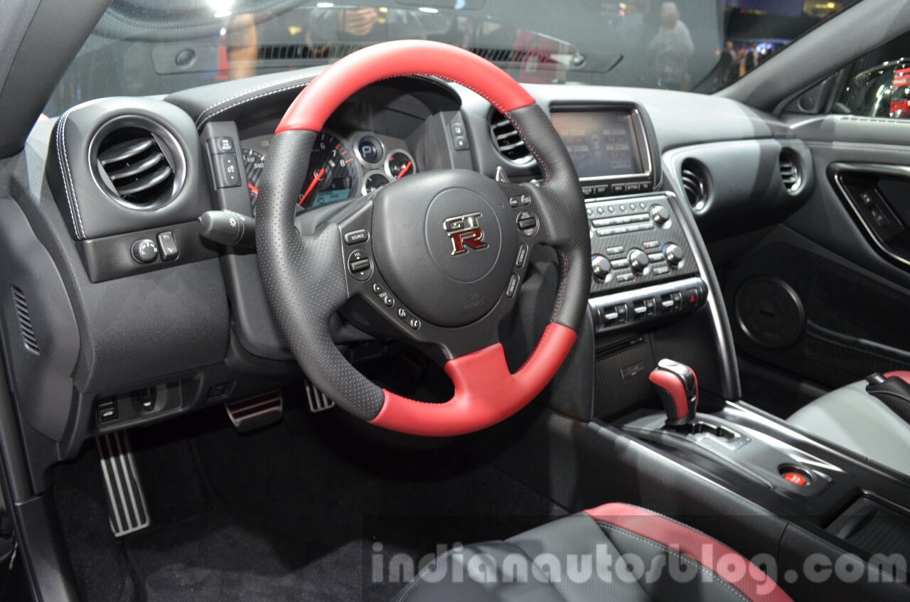 2016 Nissan GTR 61 Interior Photos  US News