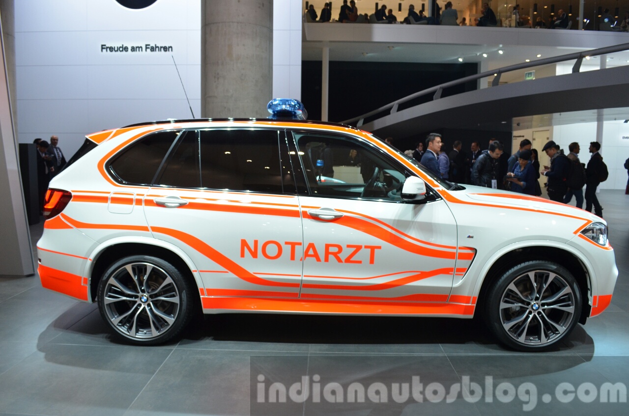 BMW X5 Emergency Vehicle side at IAA 2015