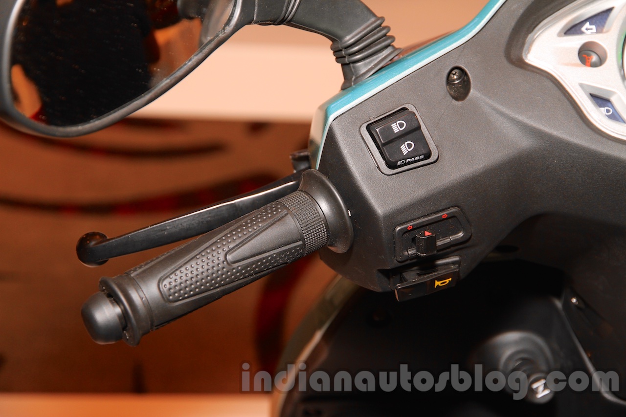 Hero Duet handlebar left unveiled India